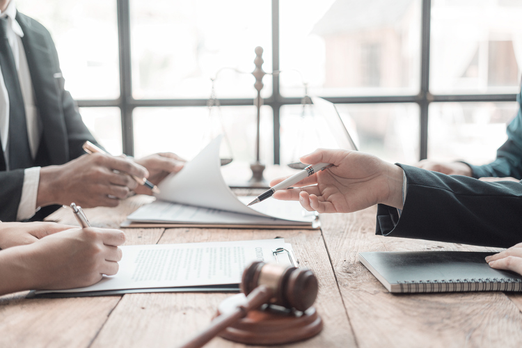 how are personal injury settlements paid out